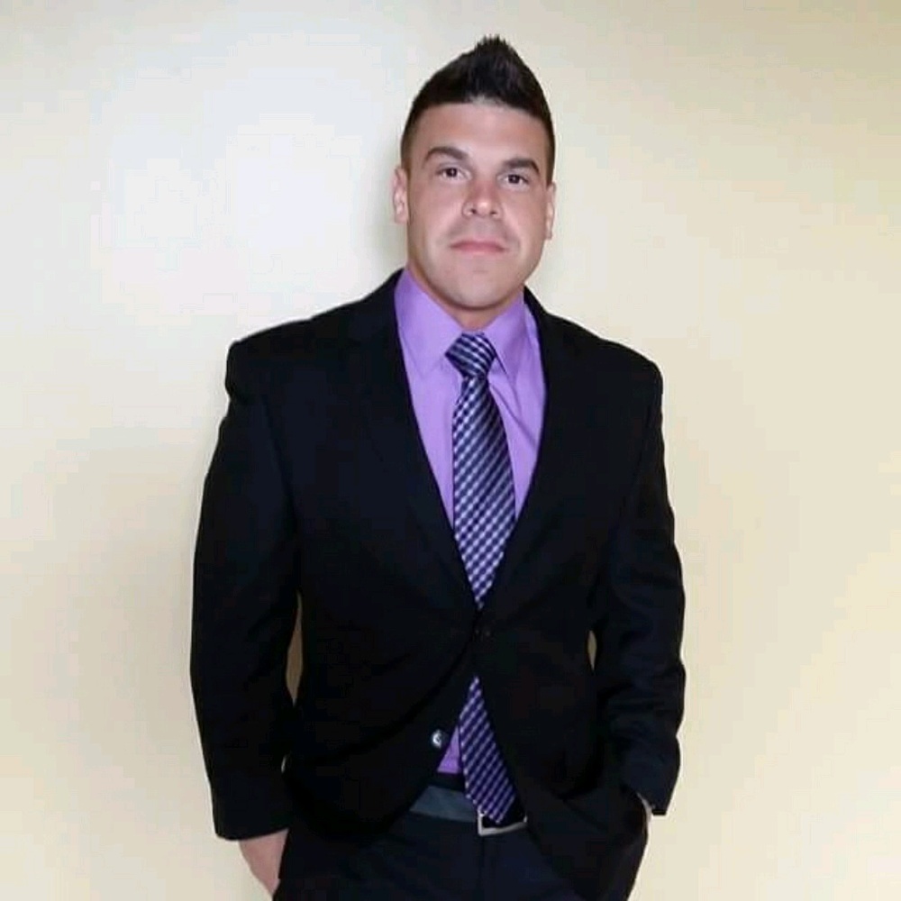 Meet your Posher, Dixon